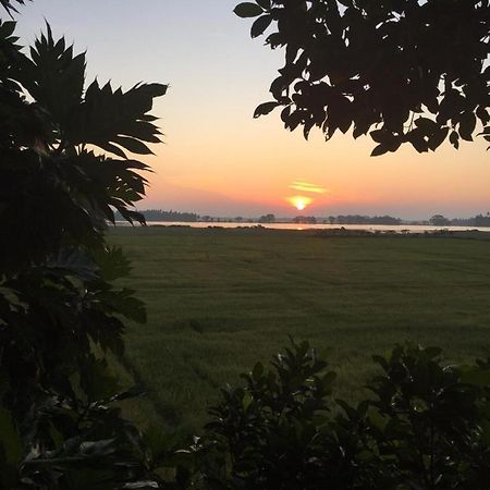 Lake Side View Cabana ทิซซามาฮารามา ภายนอก รูปภาพ